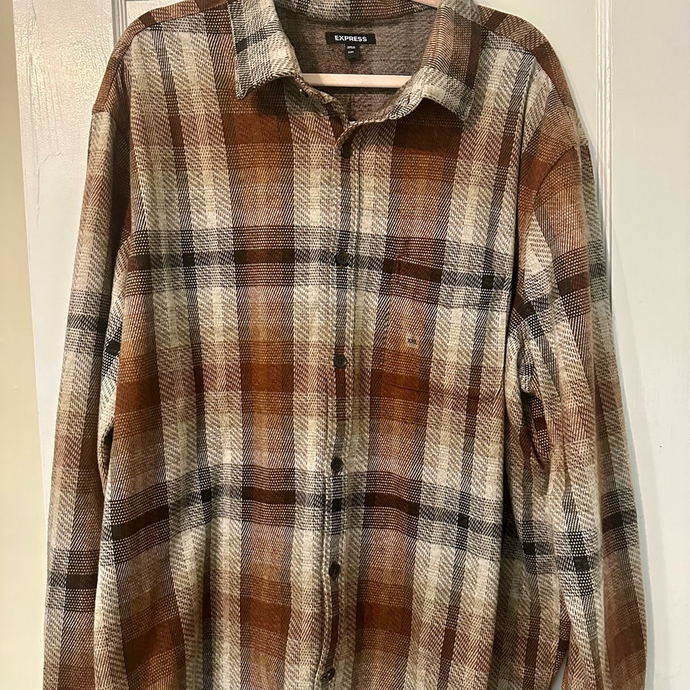 NWT Express Plaid Button-Up Shirt - Brown and Cream